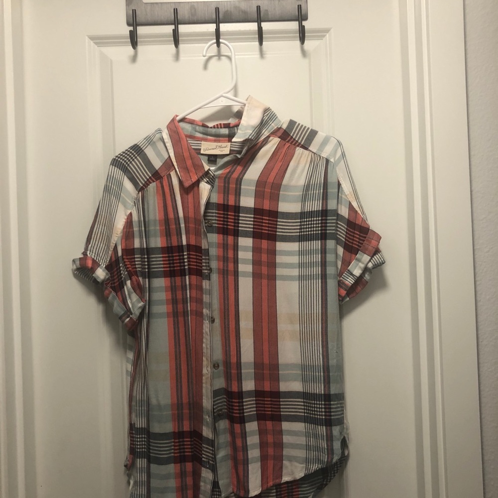 Cute women’s flannel size small